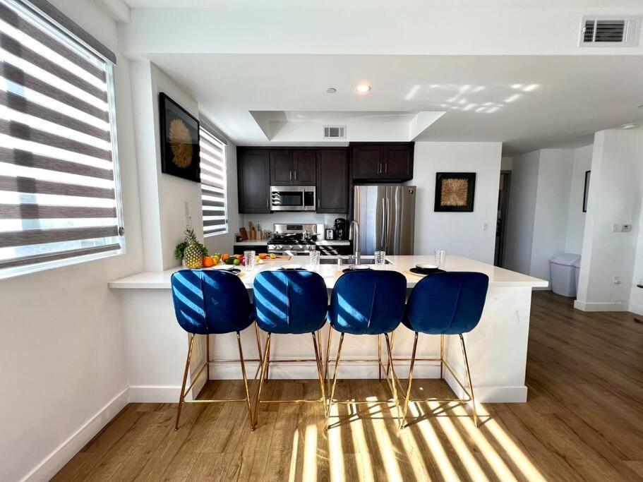 Luxury K-Town Dwelling With Private Rooftop Deck. Лос-Анджелес Экстерьер фото