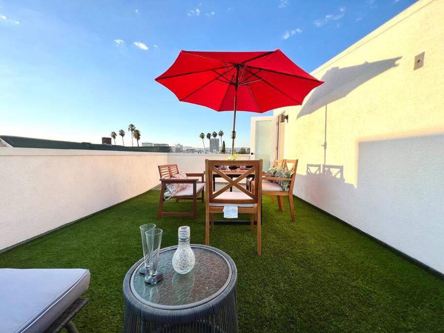 Luxury K-Town Dwelling With Private Rooftop Deck. Лос-Анджелес Экстерьер фото
